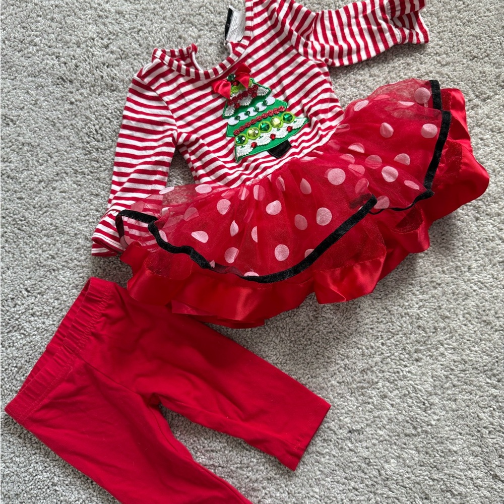 Rare Editions Red and Green Seasonal Matching Set